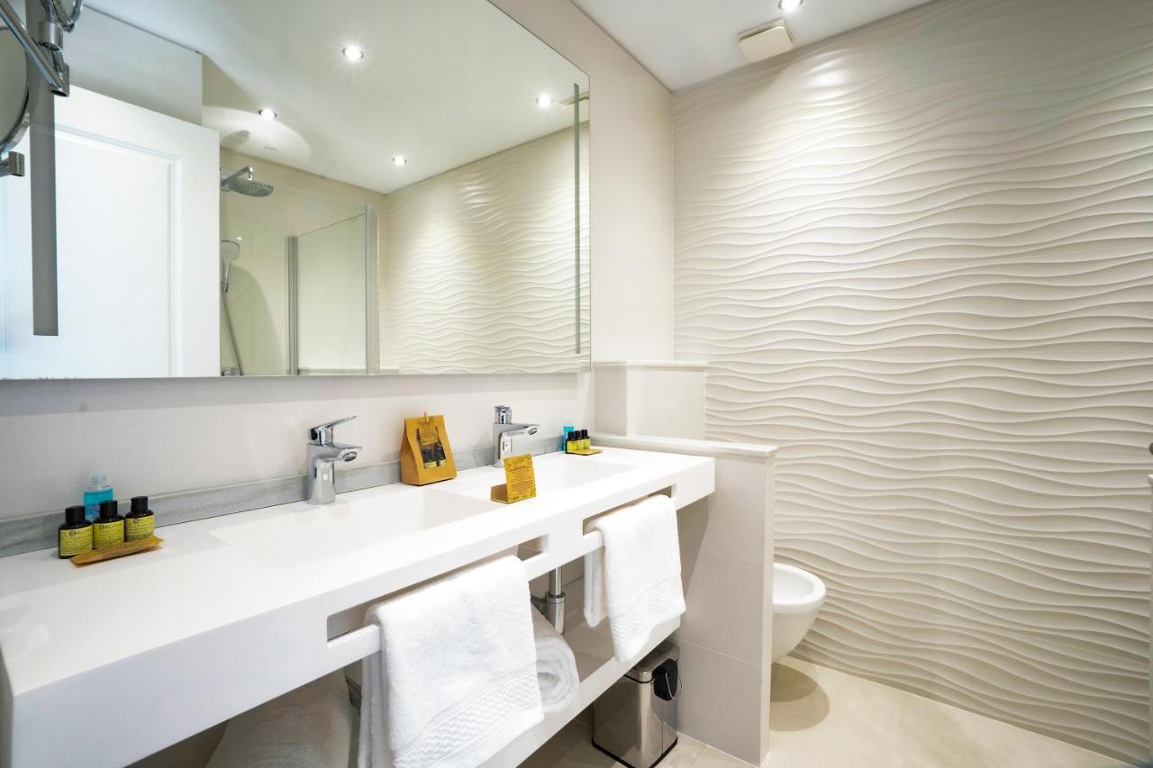 Hotel As Torres Da Hermida Monterroso Ngoại thất bức ảnh